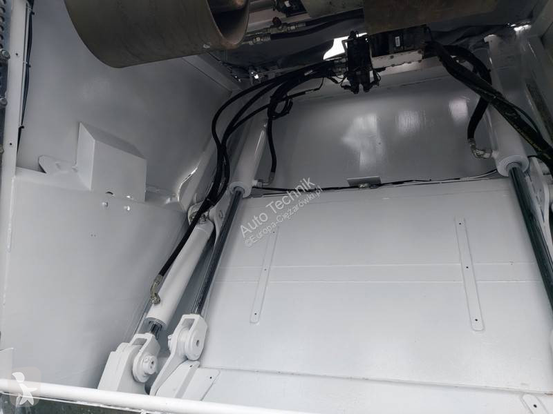 Utilaje pentru drumuri Iveco