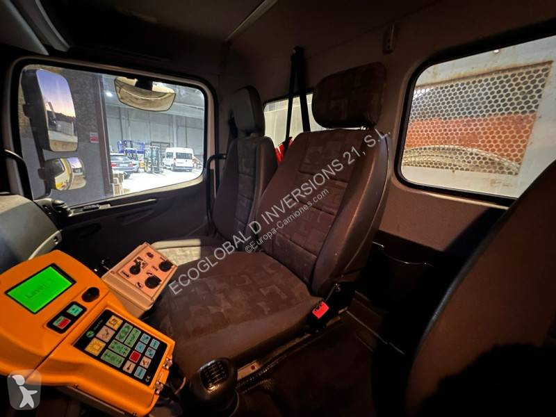 Vägmaskiner Mercedes