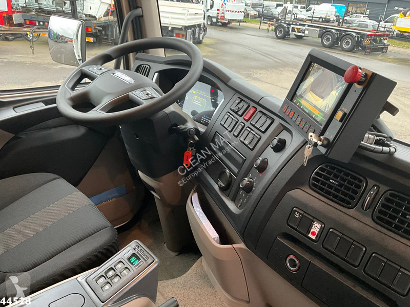 Vägmaskiner DAF G XB 260 Zoeller 14m³ met Jama...