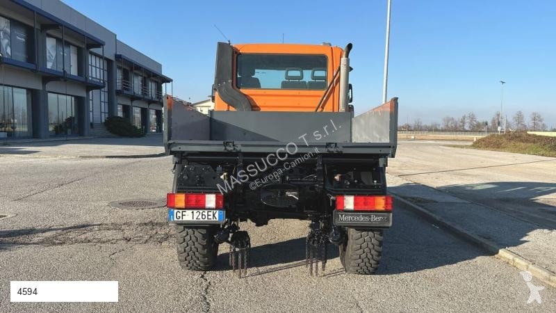 Gemeentevoertuig Mercedes 405-10 4X4