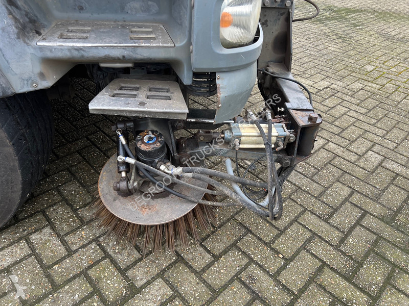 Vägmaskiner DAF 250