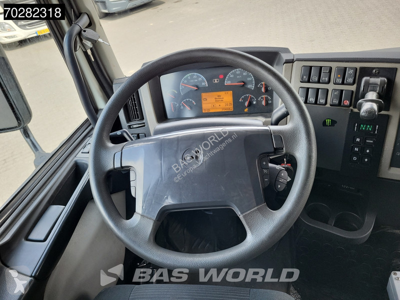Utilaje pentru drumuri Volvo FE 300 6X2 -Truck...