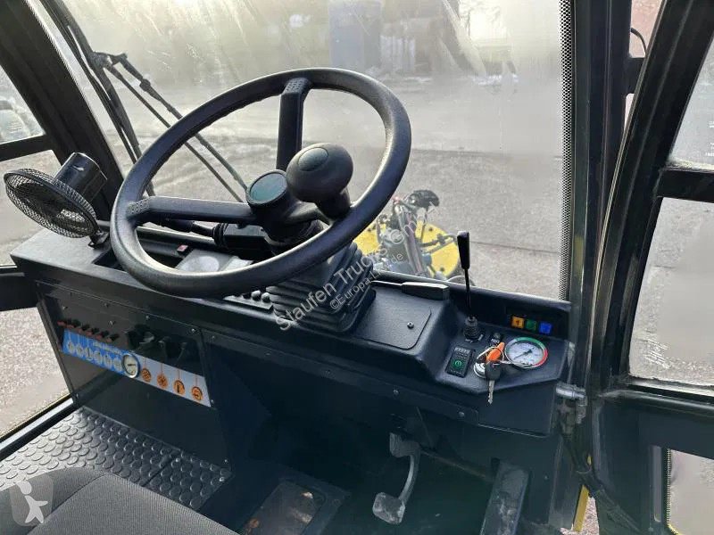 Gemeentevoertuig Aebi Schmidt MFH 2500...