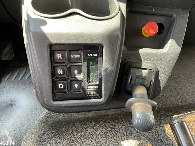 Silniční stroje Volvo FL 260 Zoeller 14m³