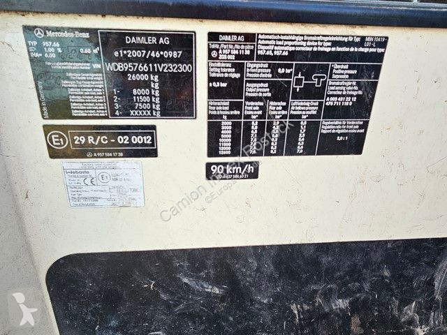 آلة لصيانة الطرق Mercedes 2629 2 Kammern,...