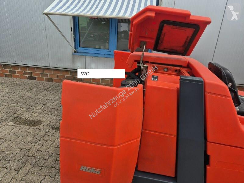 Reinigingsmaterieel Hako