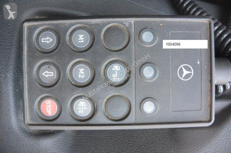 Utilaje pentru drumuri Mercedes