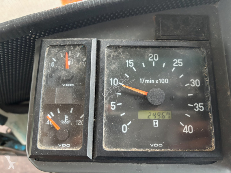 Silniční stroje  hansa apz 1003l