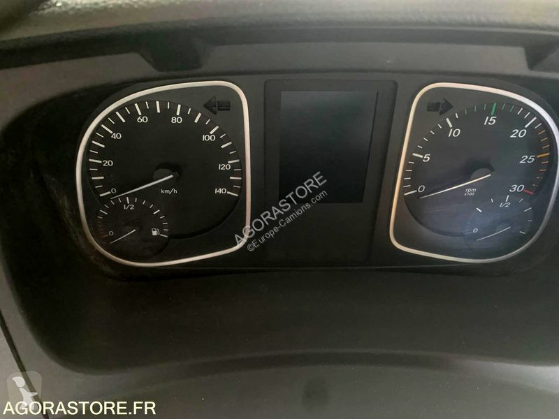 Mercedes 1524 road network trucks