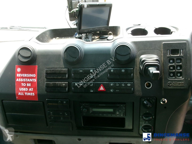 آلة لصيانة الطرق Mercedes 2630 6x2 RHD Heil...