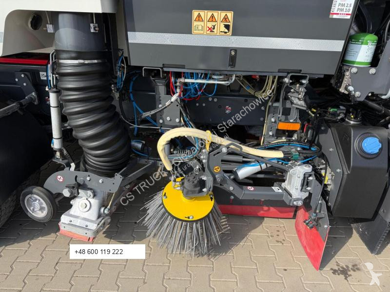 آلة لصيانة الطرق Bucher Schoerling Volvo FL 15.250