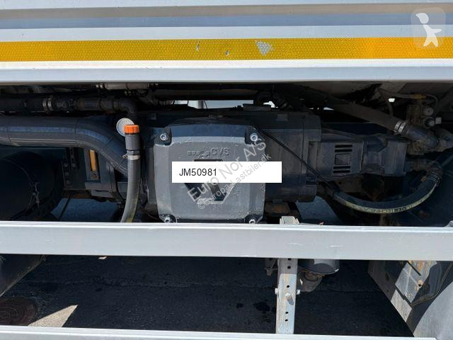آلة لصيانة الطرق  SCANIA P360 6x4 Hvidtved...