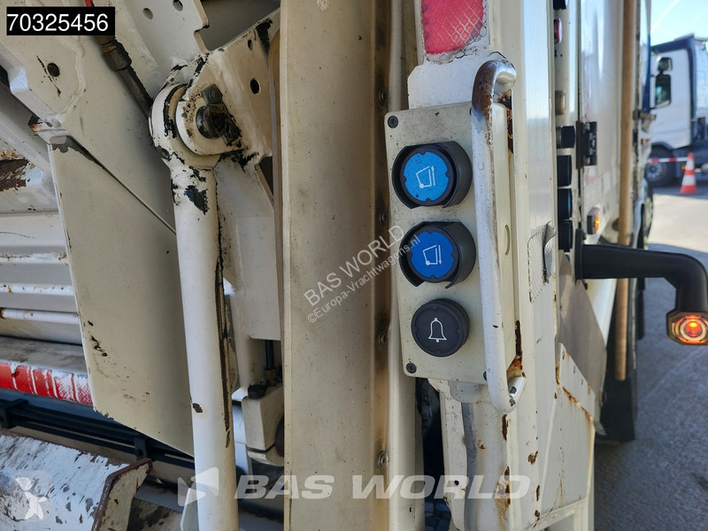 آلة لصيانة الطرق Scania P280 6X2 Geesink Norba...
