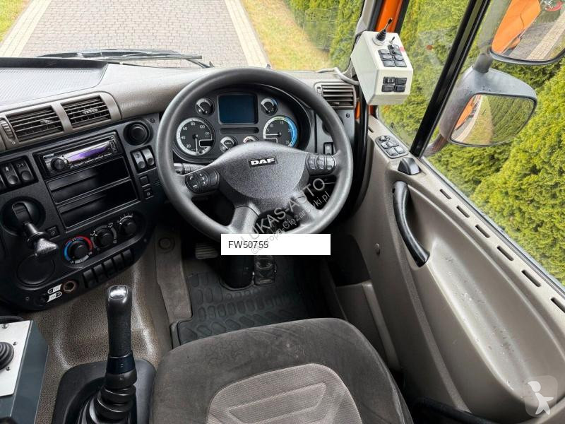 آلة لصيانة الطرق DAF KUPPER WEISSER S700
