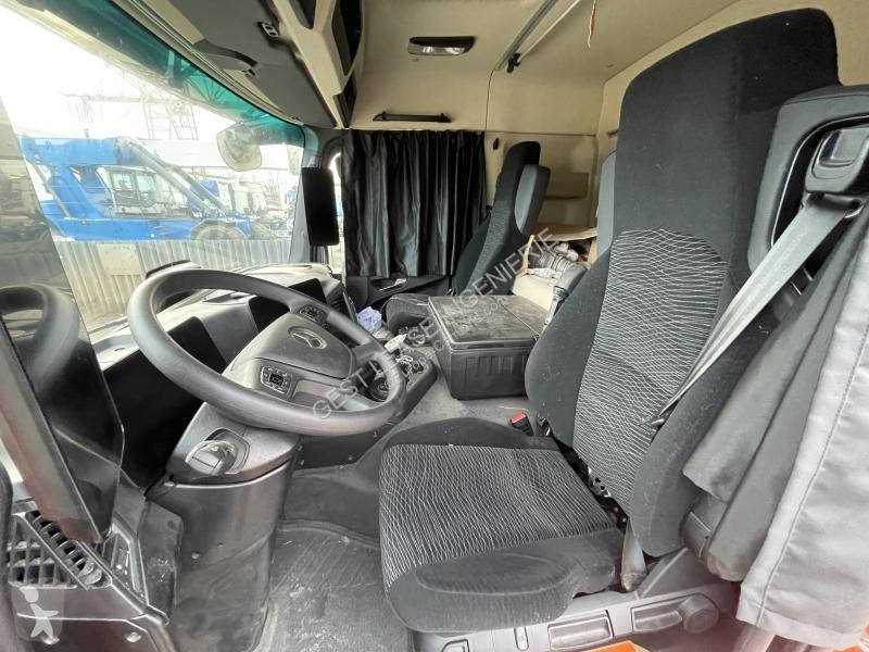 آلة لصيانة الطرق Mercedes  ACTROS 3343