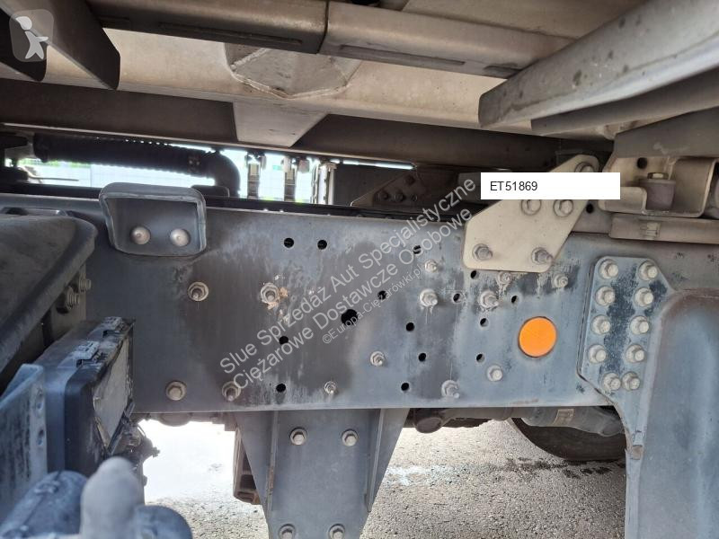 Engin de voirie Iveco VR3 LEV
