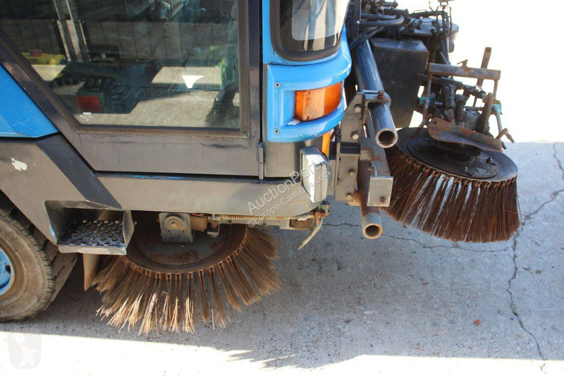Engin de voirie Ravo 5002 SI CD