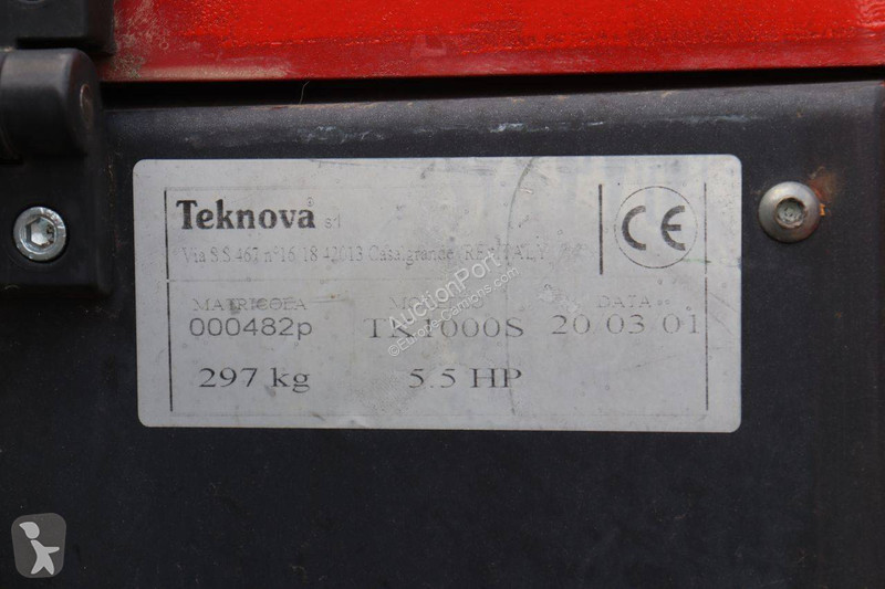 Vehículo de limpieza viaria  TK1000S