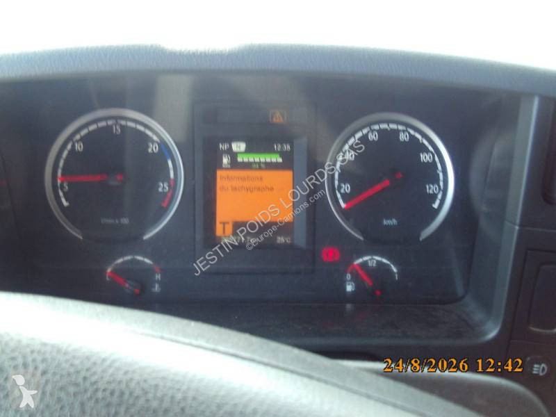 Engin de voirie Scania