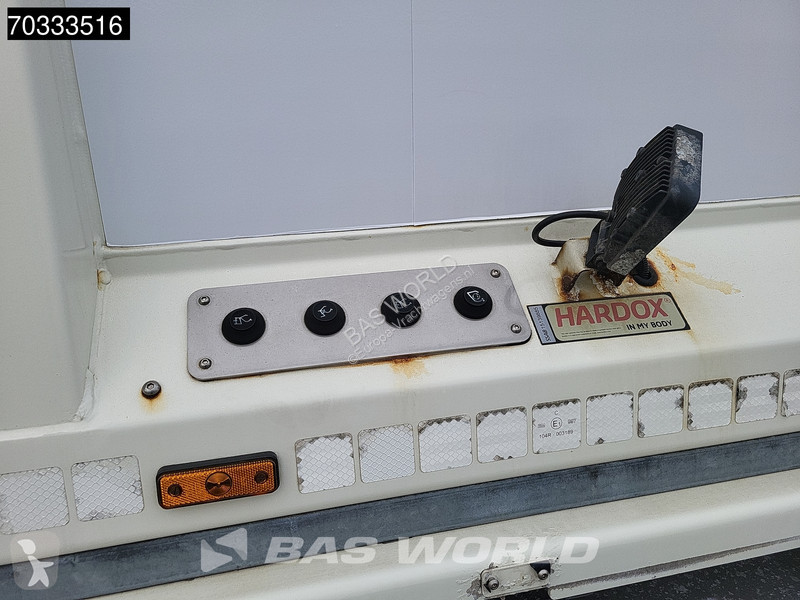 Vehículo de limpieza viaria DAF 290 6X2...