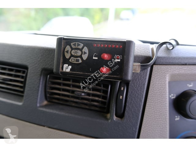 Silniční stroje Volvo