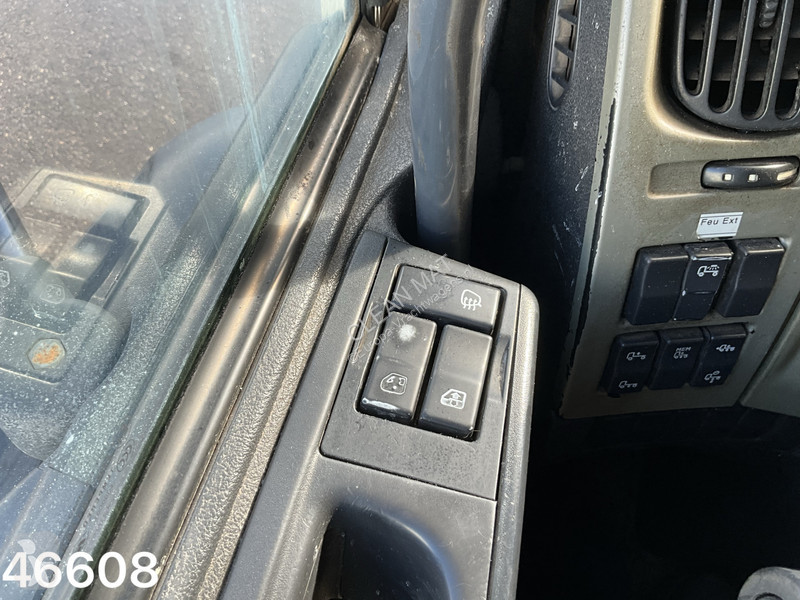 Vehículo de limpieza viaria Renault 460 4x4...