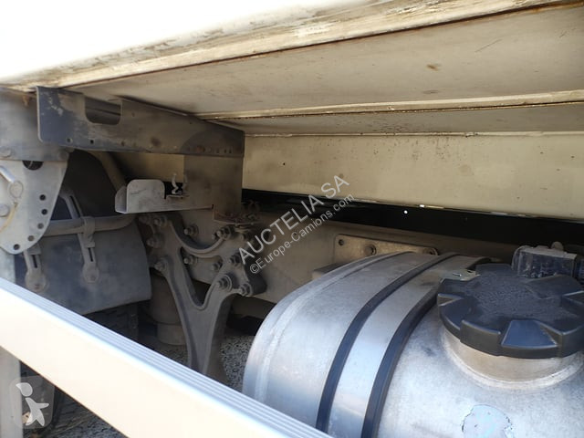 Vehículo de limpieza viaria Renault D19