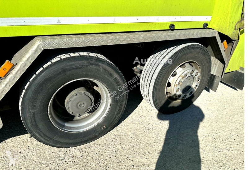 Engin de voirie Mercedes MB 2635 Variopress...