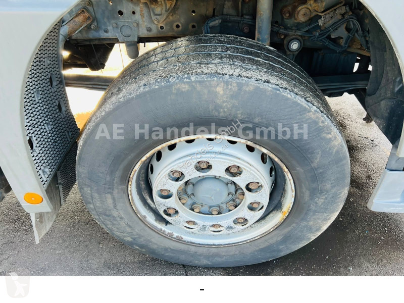 آلة لصيانة الطرق Mercedes III 2532 BL M Saug...