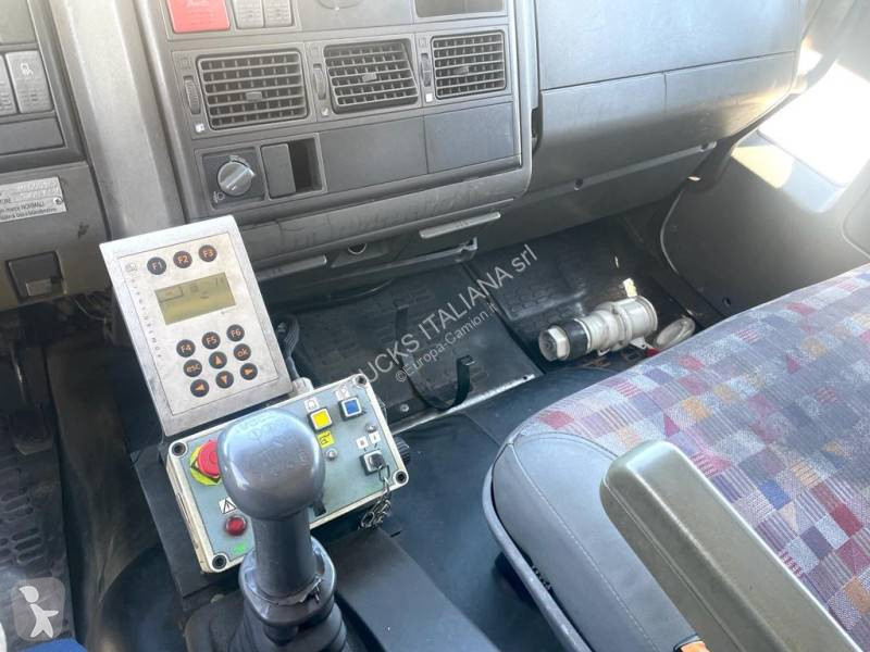 Silniční stroje Iveco