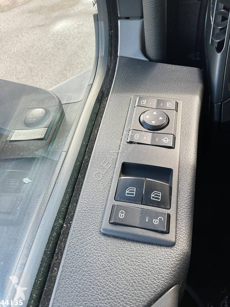 Utilaje pentru drumuri Mercedes 2546 Euro 6...