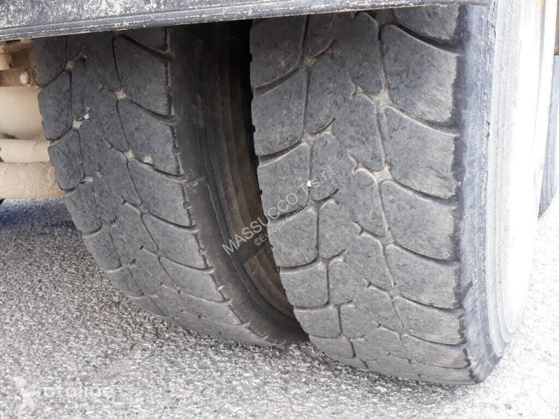 Silniční stroje Mercedes 4144