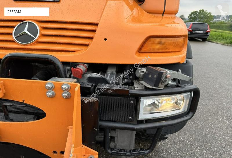 Utilaje pentru drumuri Mercedes U400