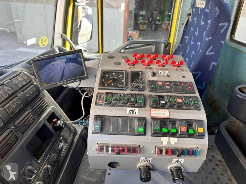 Utilaje pentru drumuri Iveco