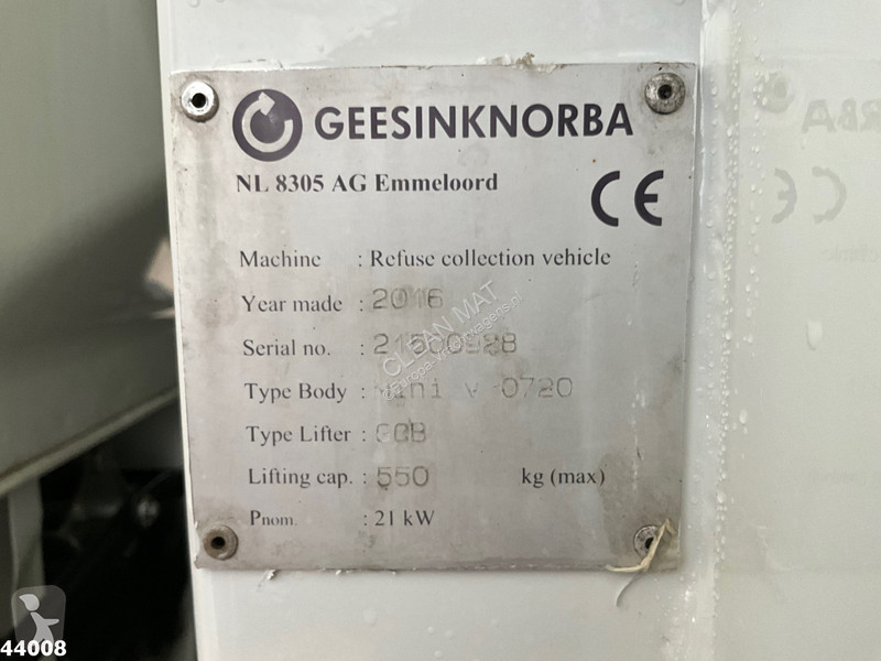 Silniční stroje Fuso 9C18 Geesink 7m³