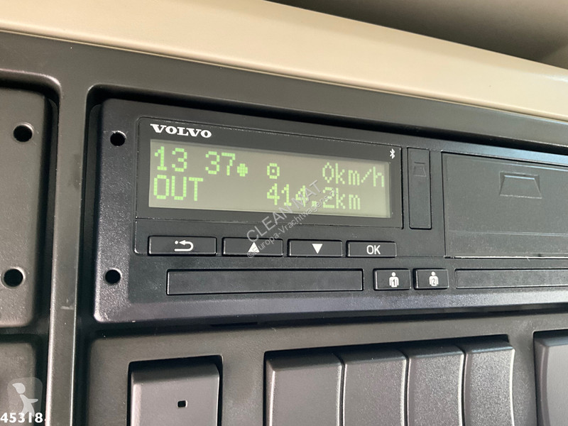 Silniční stroje Volvo 330 Euro 6 Geesink 20m³
