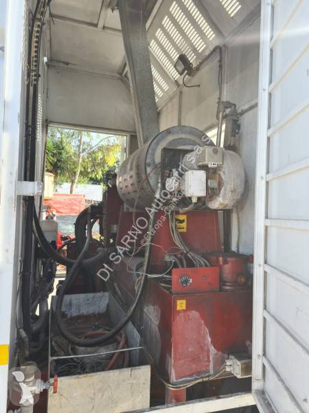 Utilaje pentru drumuri Iveco