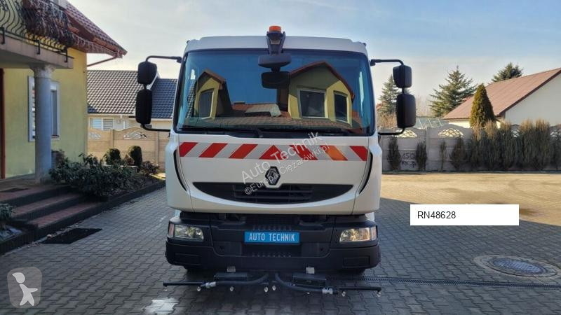 آلة لصيانة الطرق Renault 240dxi