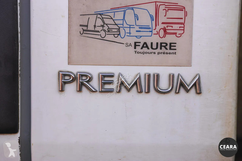 آلة لصيانة الطرق Renault 310 dXi BOM SEMAT...