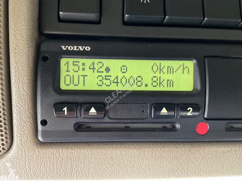 Коммунальная техника  Volvo 330 Euro 6 Geesink...