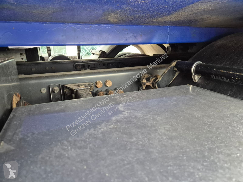 Engin de voirie Scania P340 LB 6X2*4 / JOAB...