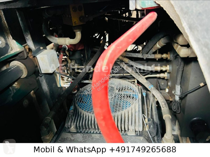 آلة لصيانة الطرق Volvo 250 Bucher Johnston VS...