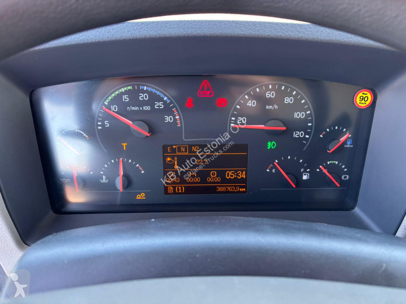 Engin de voirie Volvo 320 6x2*4 Joab Anaconda...