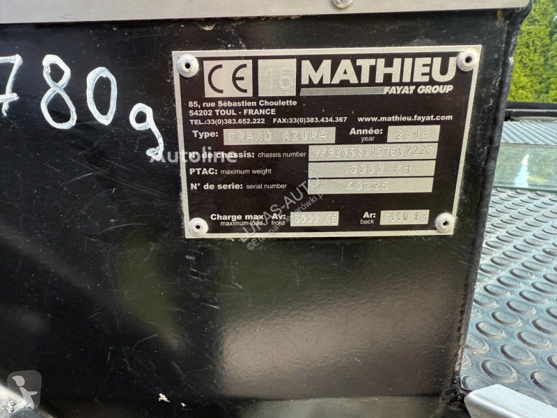 Veicolo per la pulizia delle strade Mathieu...