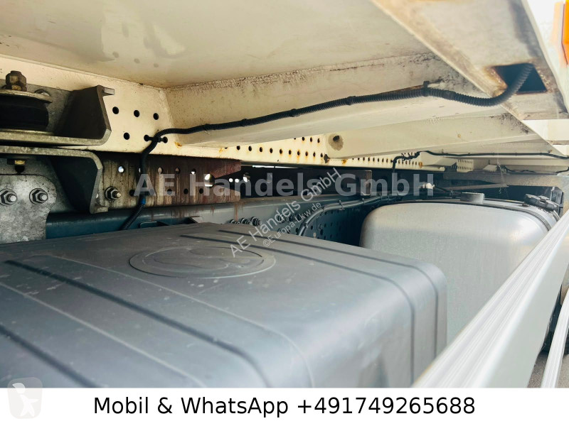 Engin de voirie Mercedes 2533 M BL Faun Zöller...