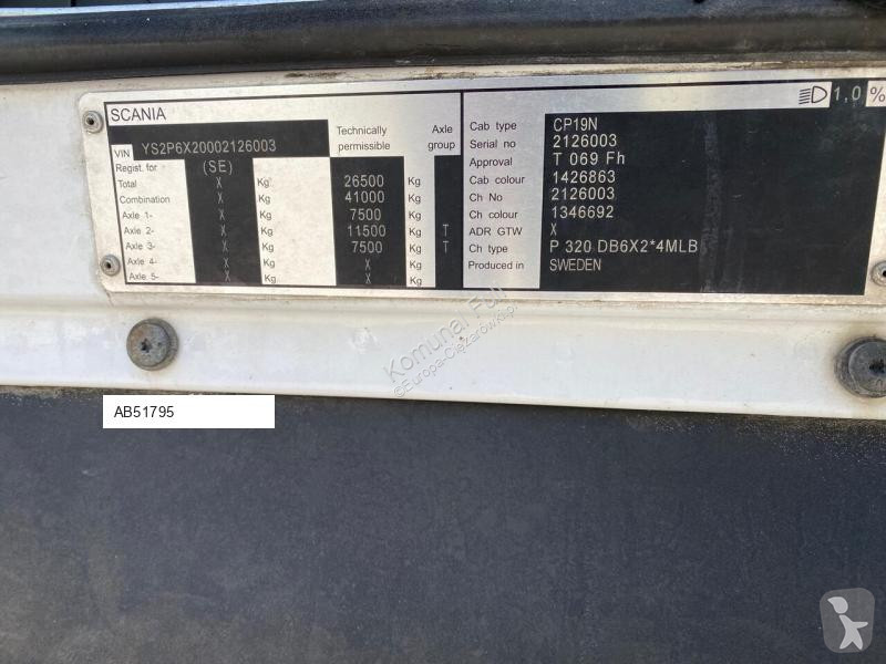 Engin de voirie Scania N3 V 20H25