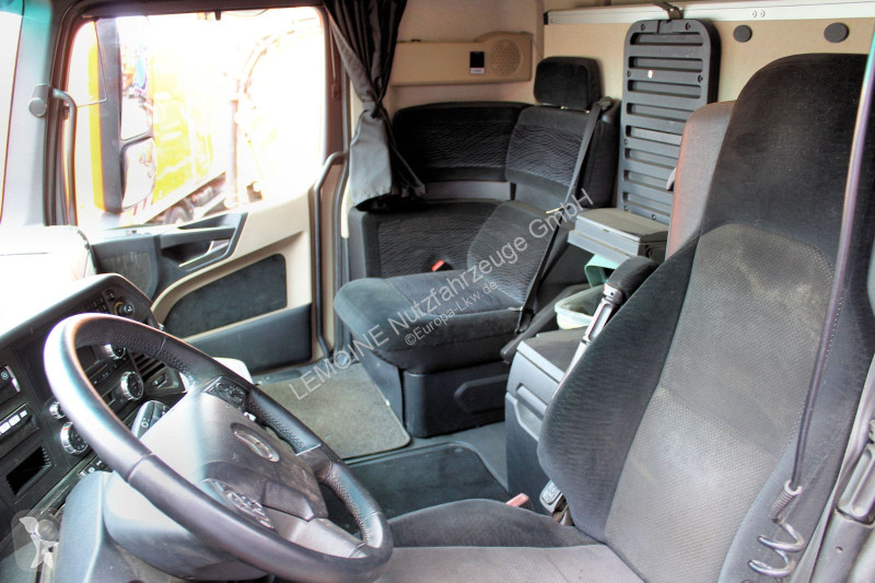 Komunálne vozidlo Mercedes 2848 6x2 Kroll...