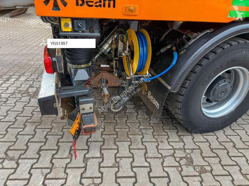 Vehículo de limpieza viaria Mercedes Beam
