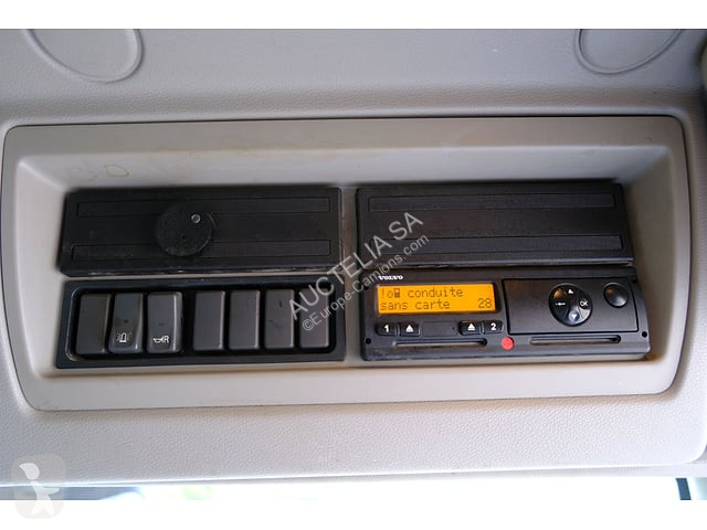 Silniční stroje Volvo