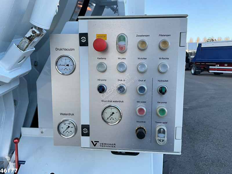 Silniční stroje Mercedes AROCS 1835 4x2 Combi...